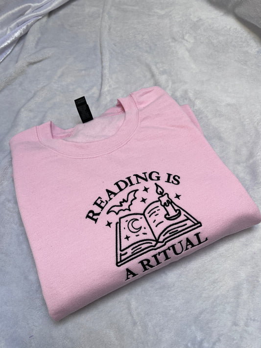 XL Reading is a ritual sweatshirt