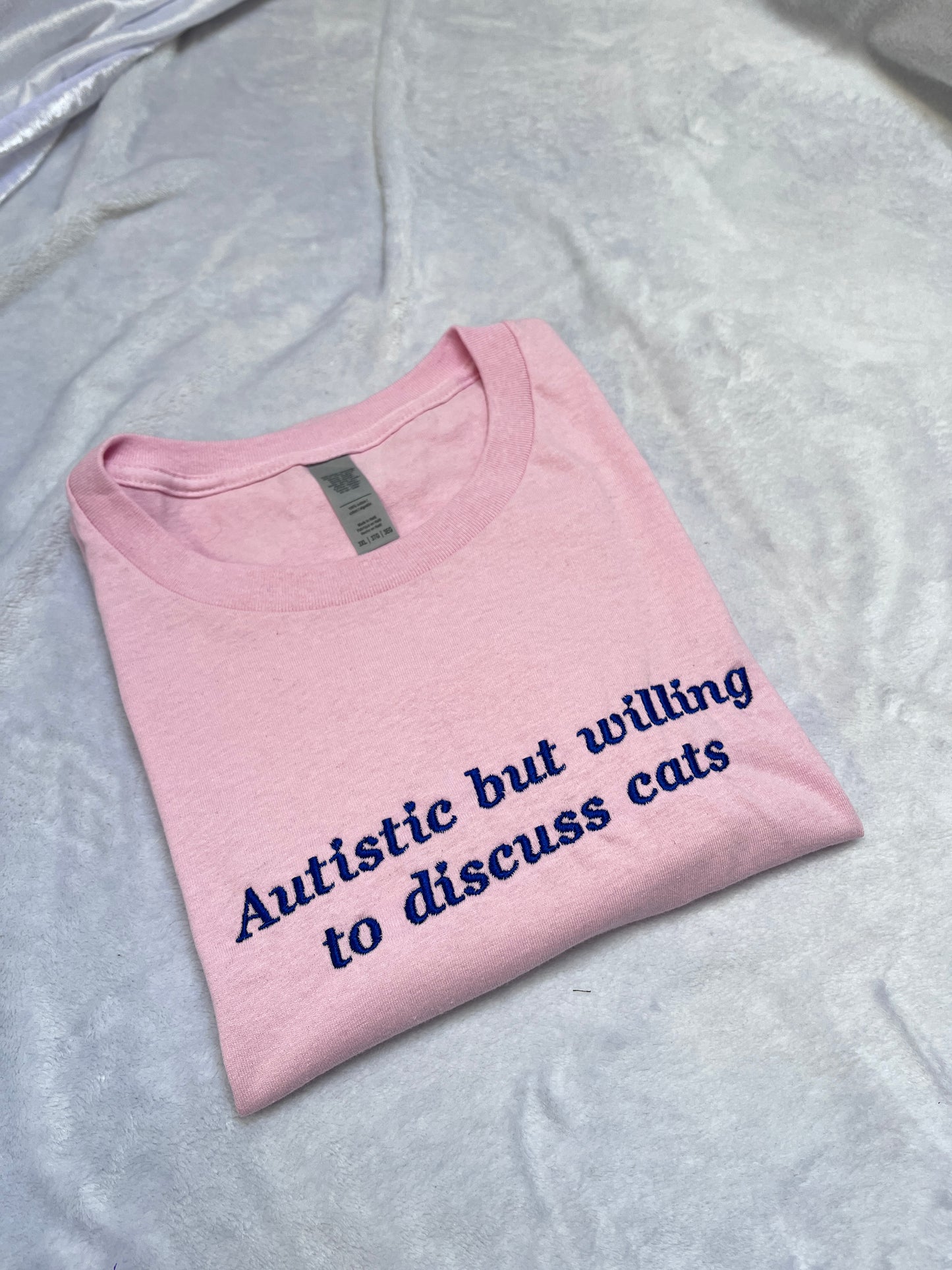 3XL autistic but willing to discuss cats tee