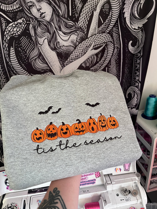 Tis The Season Pumpkin Sweatshirt