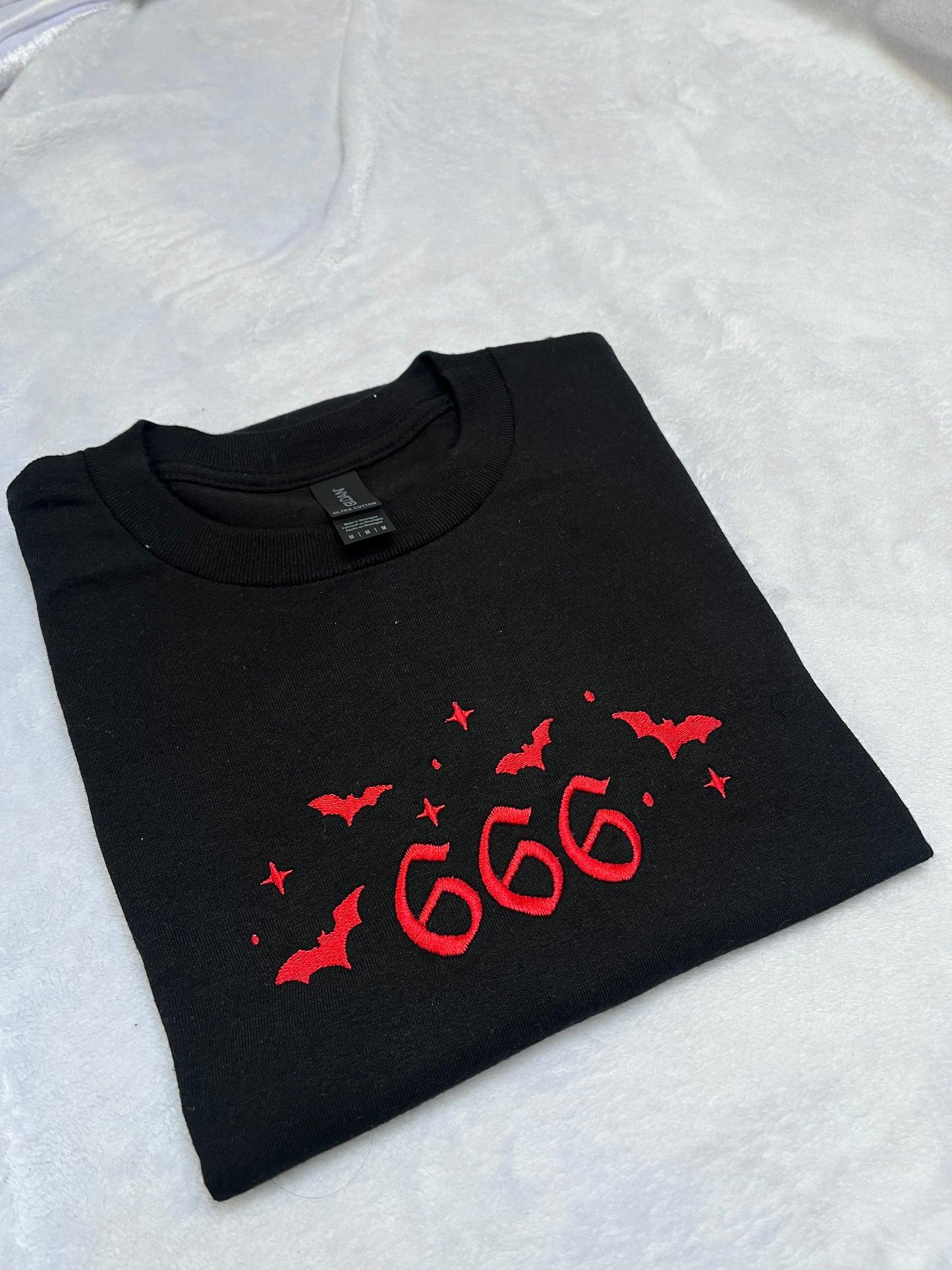 MEDIUM 666 tee