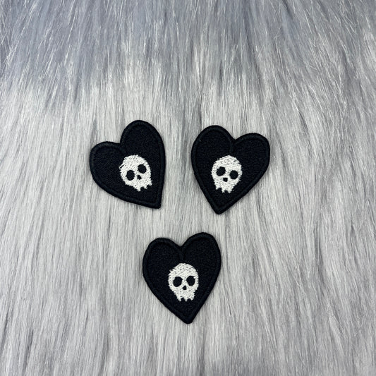 Set of 3 Skull Hearts Embroidered Patch